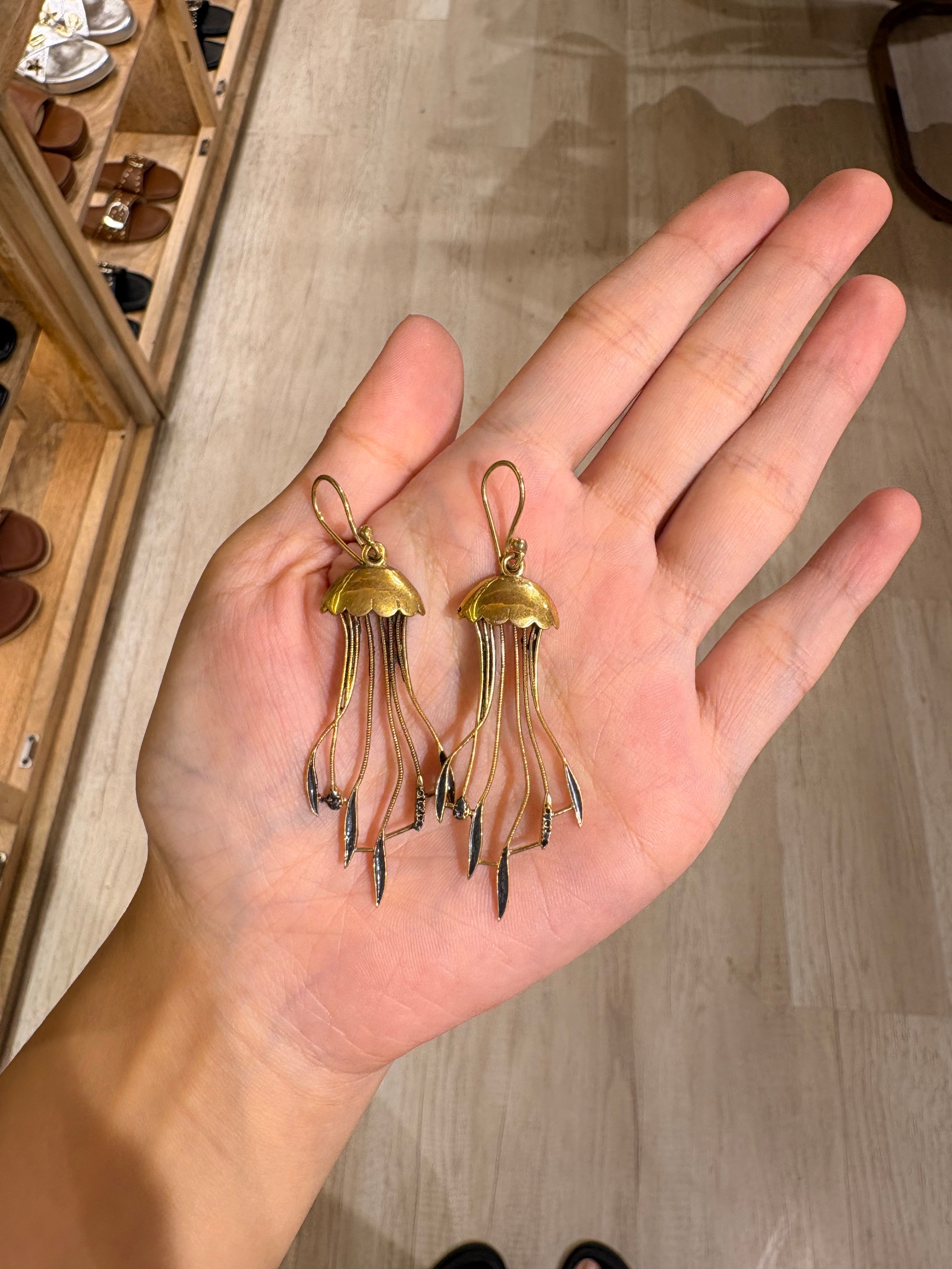 Jelly fish earring