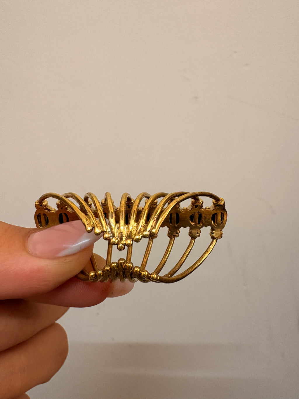 10 stone ring