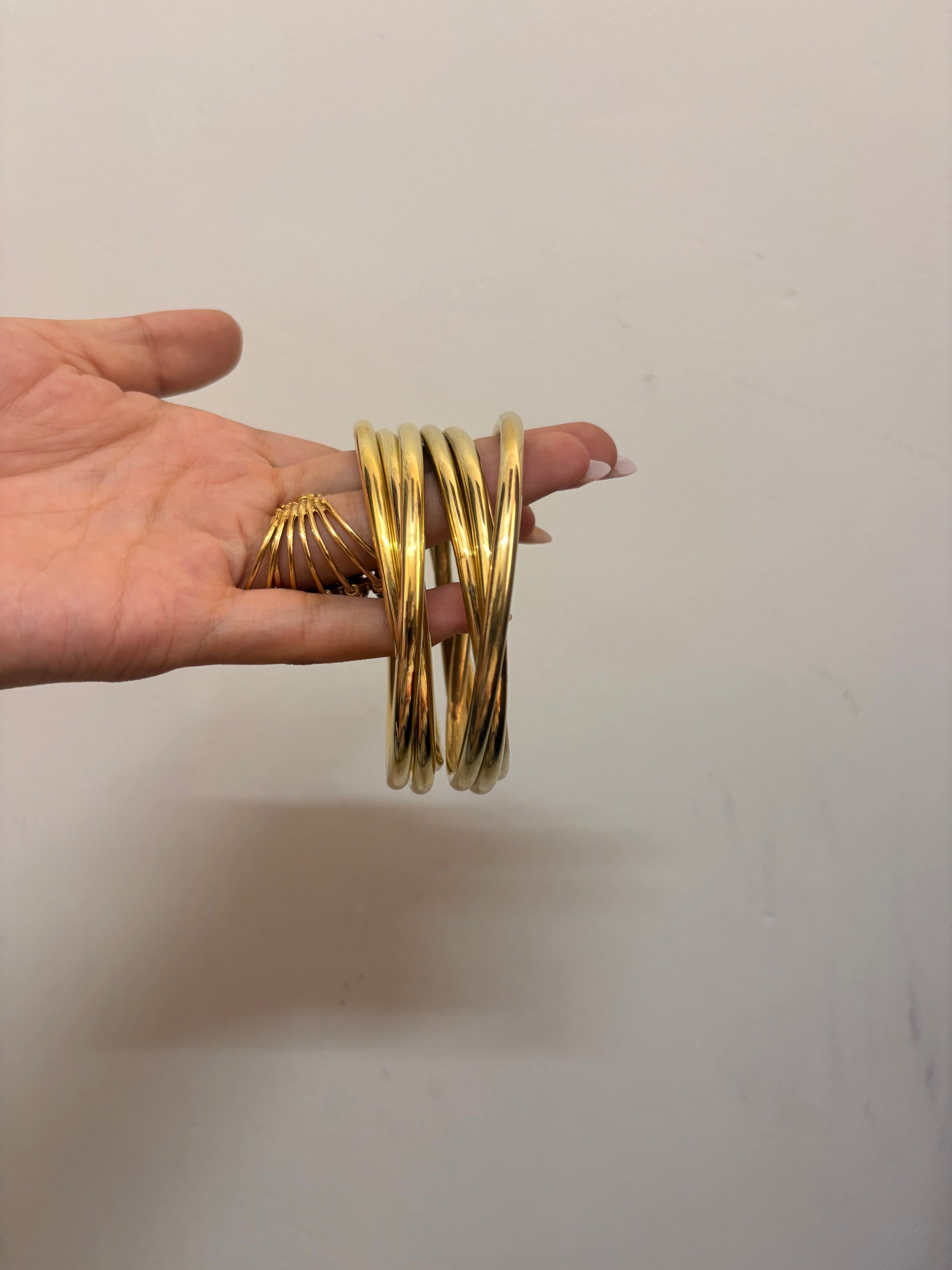 Intertwined bangles