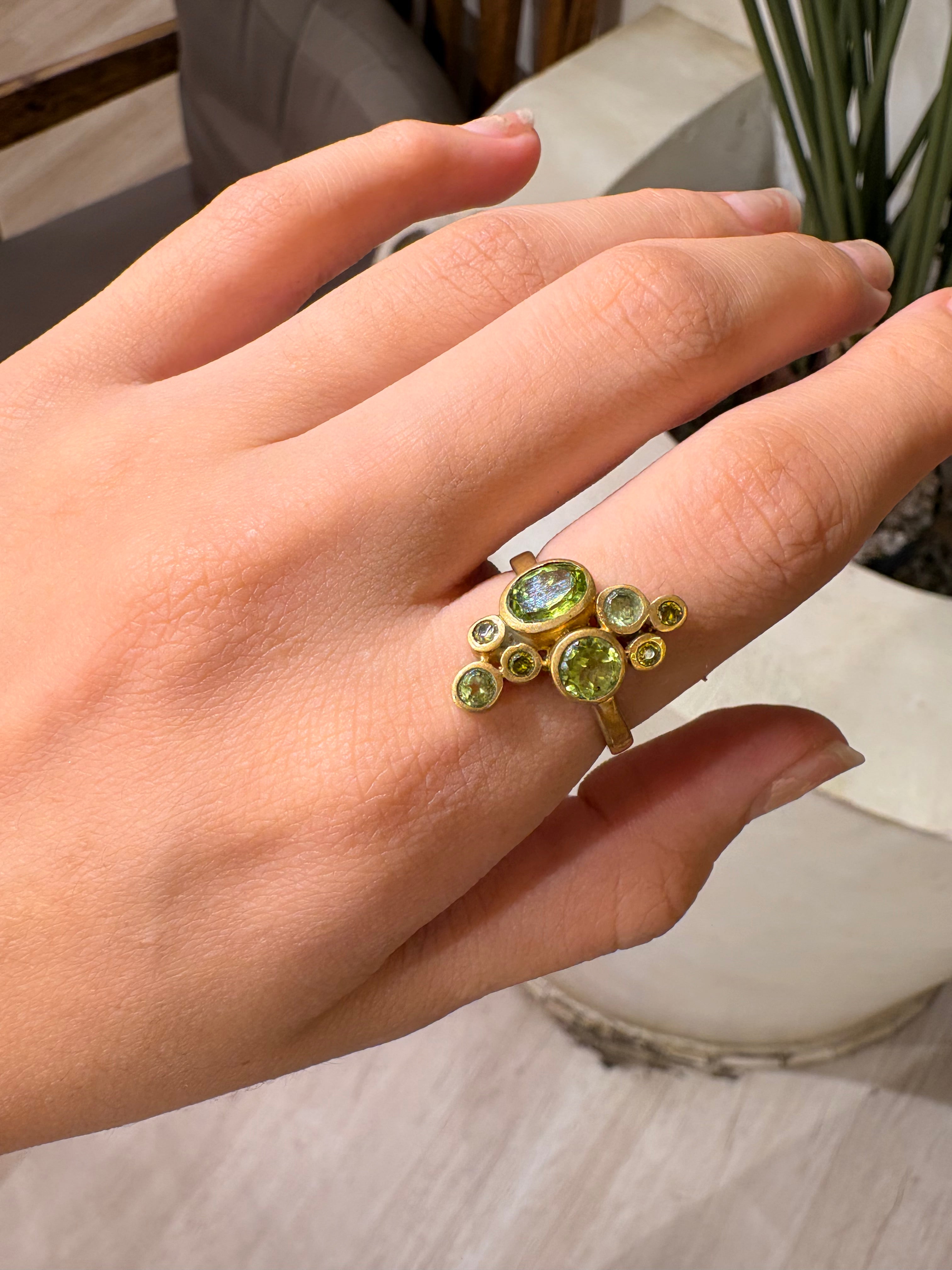 Green clustered stone ring