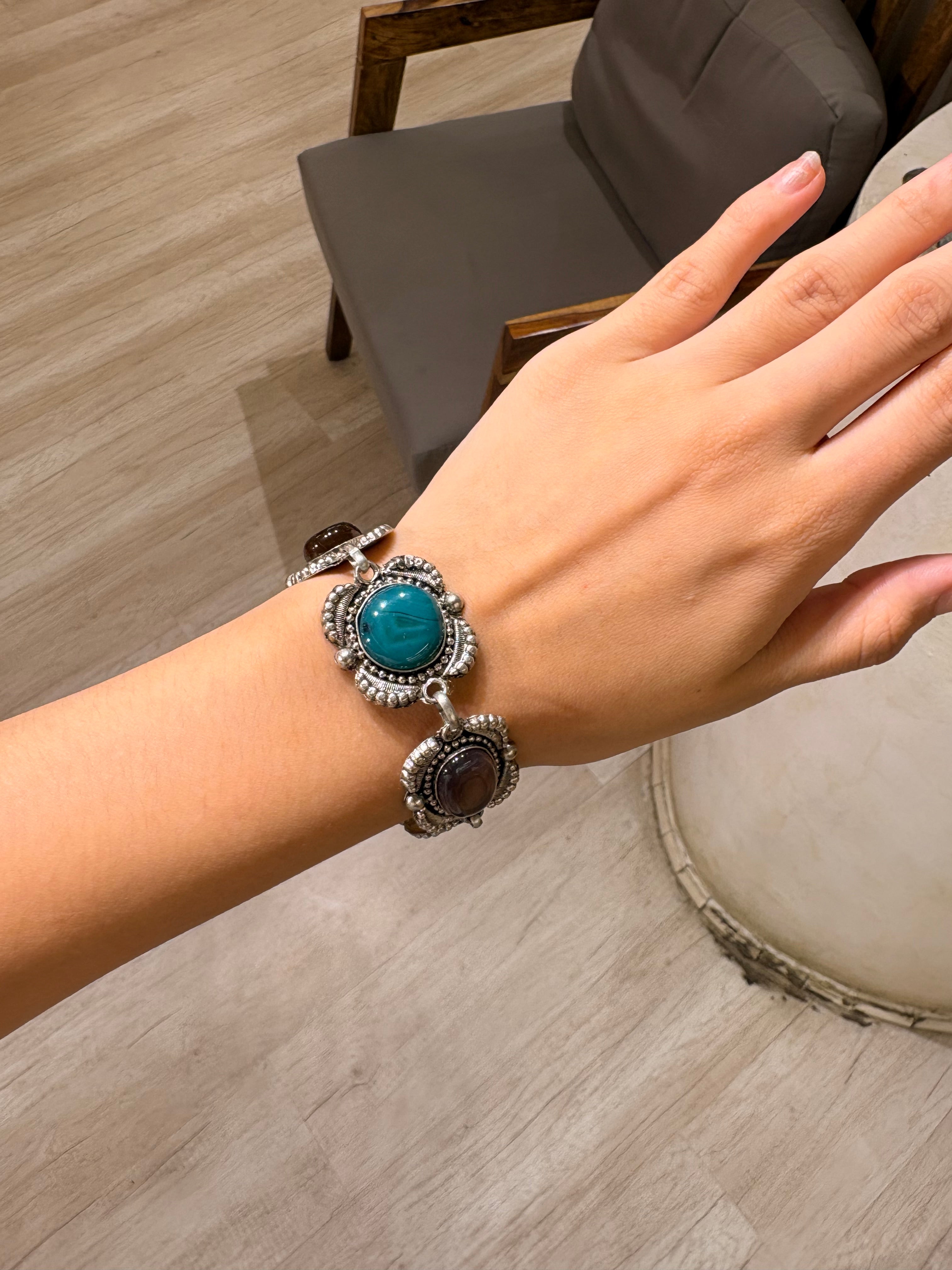 Multi colour onex stone