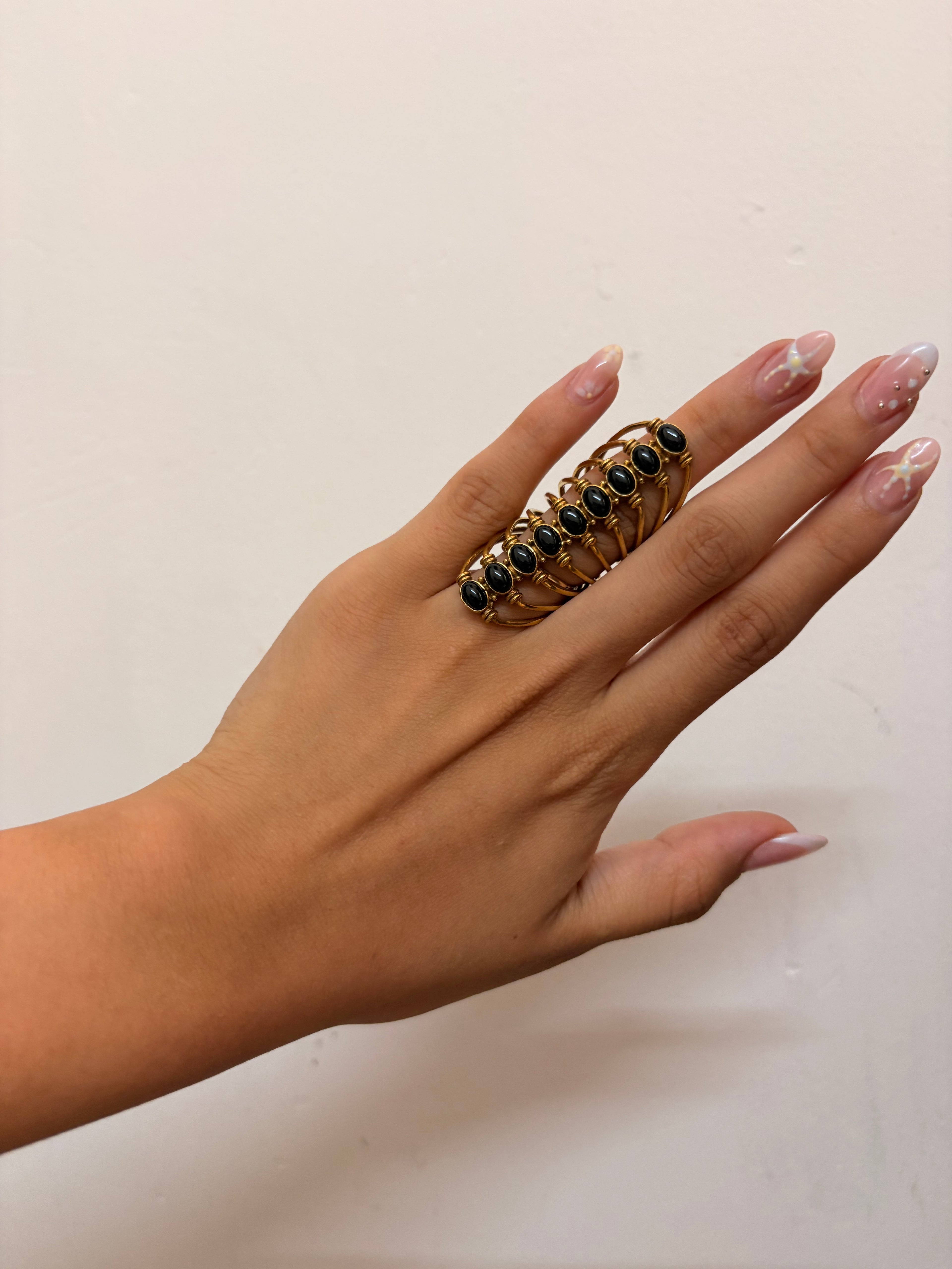 10 stone ring
