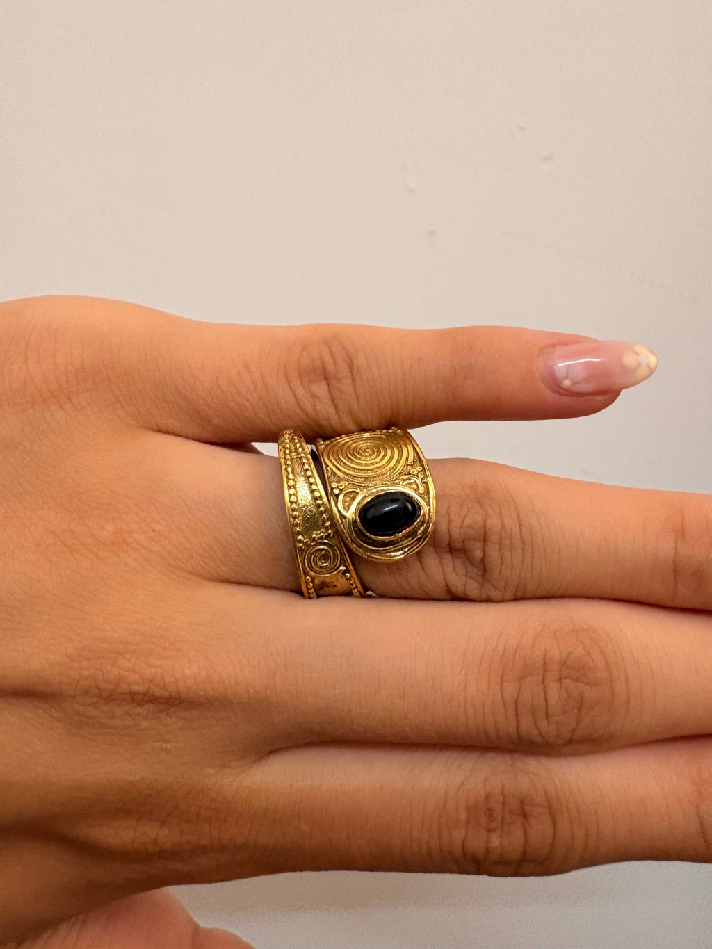 Spiral ring