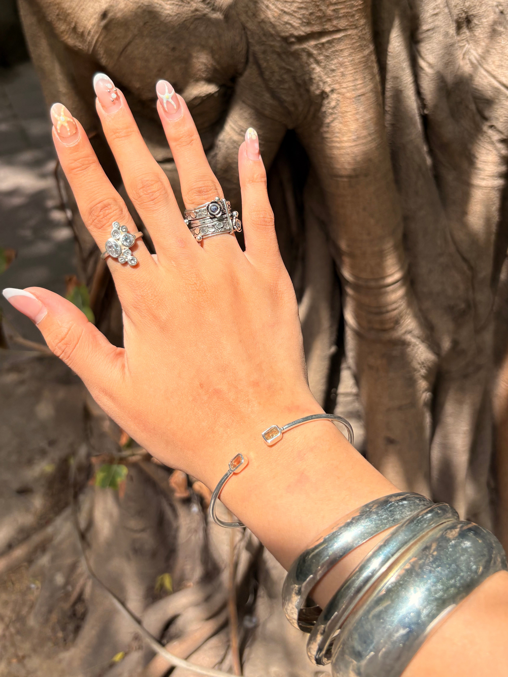 Chunky bangles silver