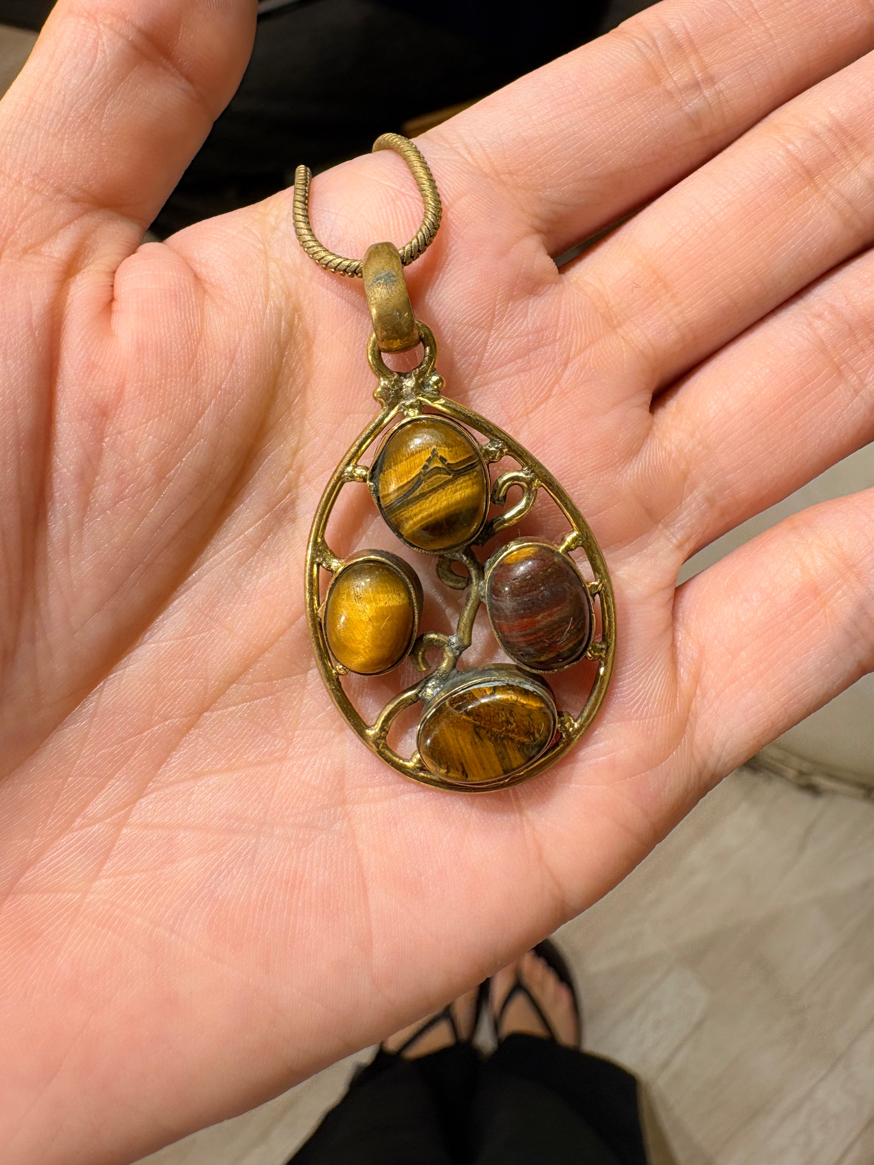 Tiger eye pendant